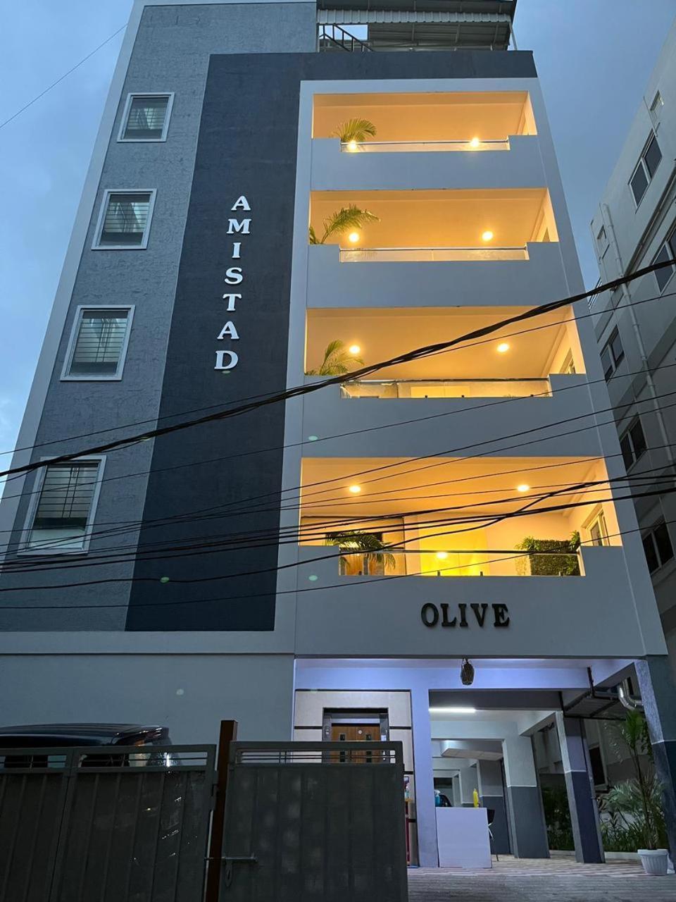 Bluo 1Bhk Gachibowli - Terrace Garden, Lift Apartment Hyderabad Exterior foto